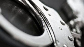 Udario policajca, pa pobegao